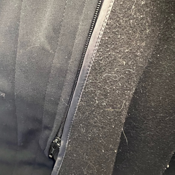 Burberry London Black Raincoat with Removable Lining - Picture 5 of 6